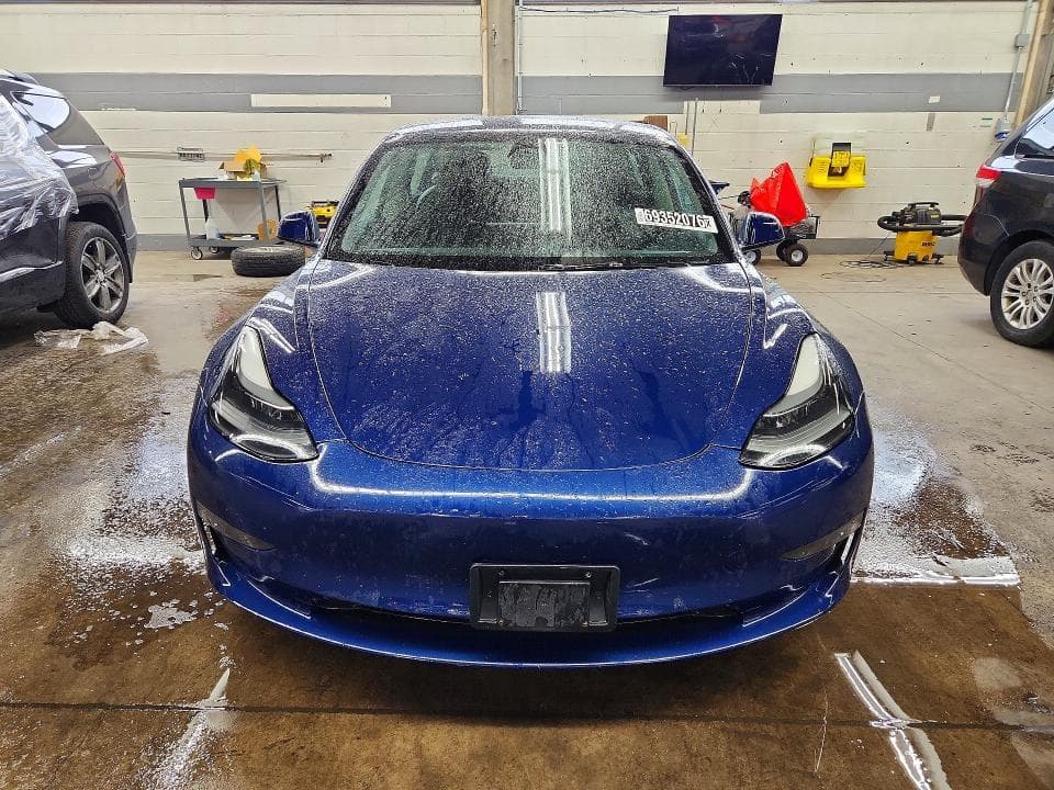 2022 TESLA MODEL 3 5