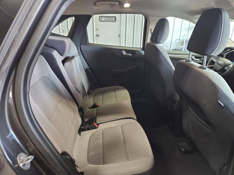 2020 FORD ESCAPE SE 11
