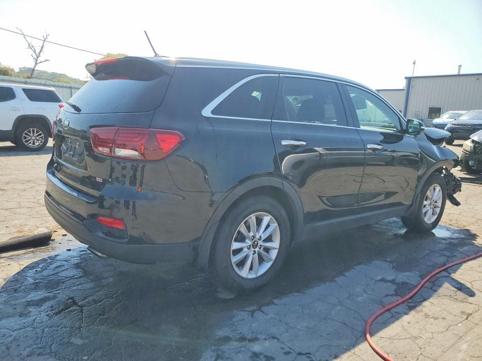 2019 KIA SORENTO L 3