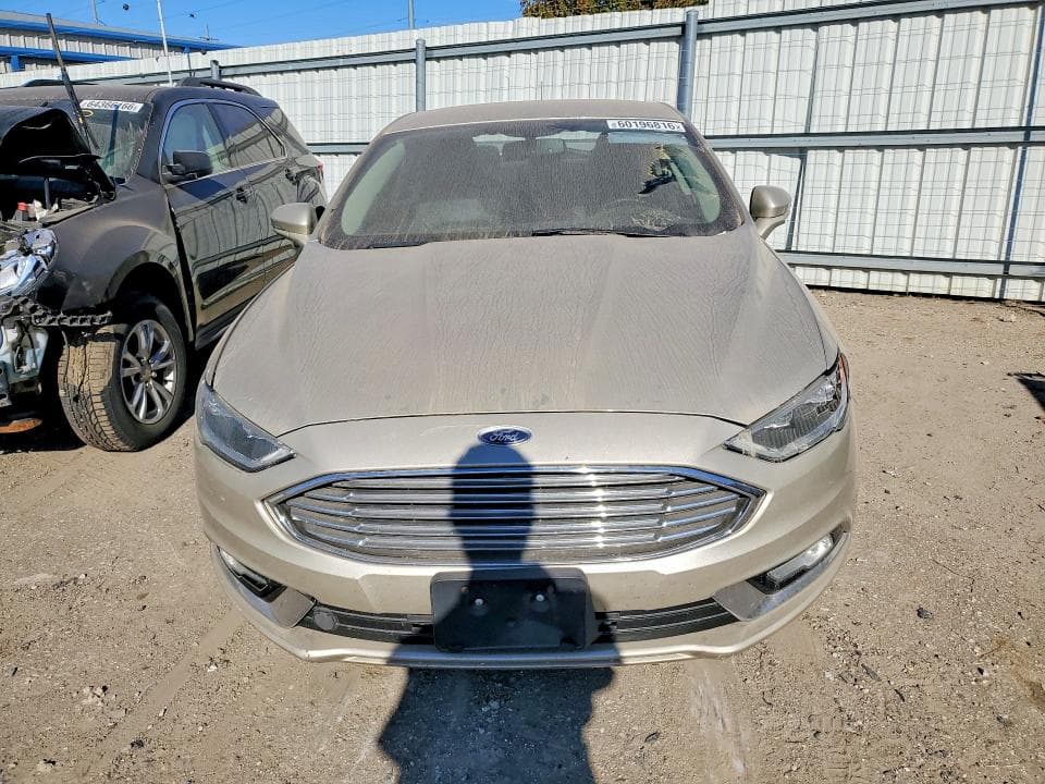 2017 FORD FUSION SE 5