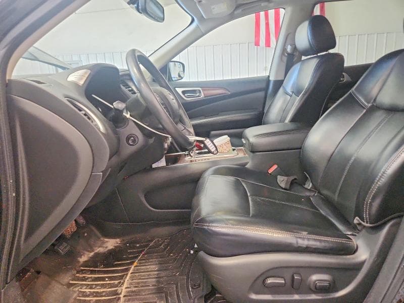 2017 NISSAN PATHFINDER PLATINUM 7