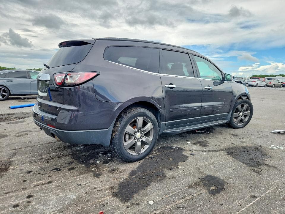2017 CHEVROLET TRAVERSE LT 3