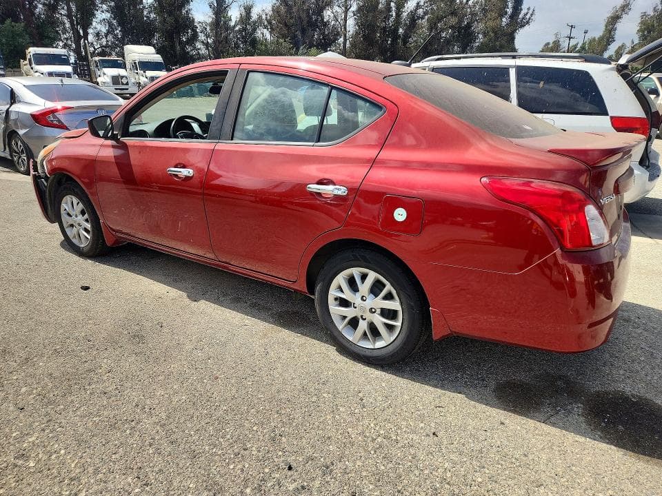 2017 NISSAN VERSA SV 2