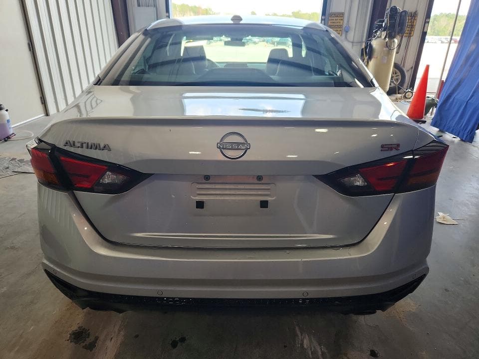 2025 NISSAN ALTIMA SR 6