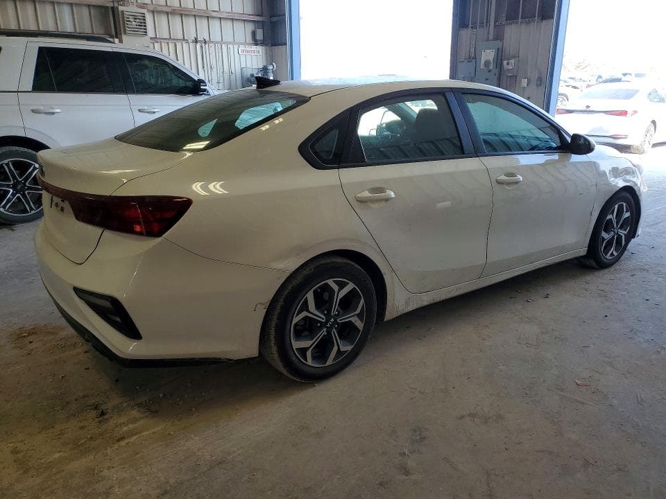 2020 KIA FORTE LXS 3