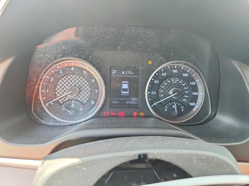 2020 HYUNDAI ELANTRA SE 9