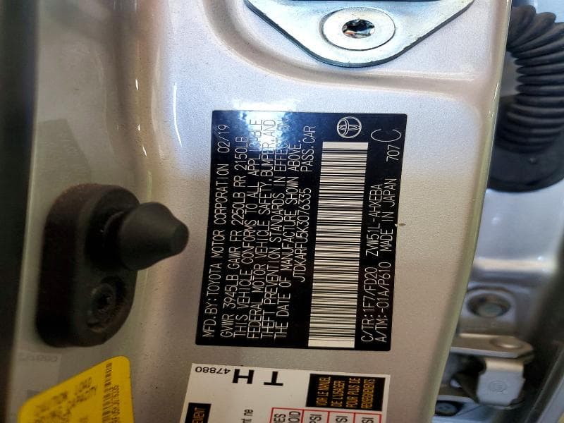 2019 TOYOTA PRIUS LE 14