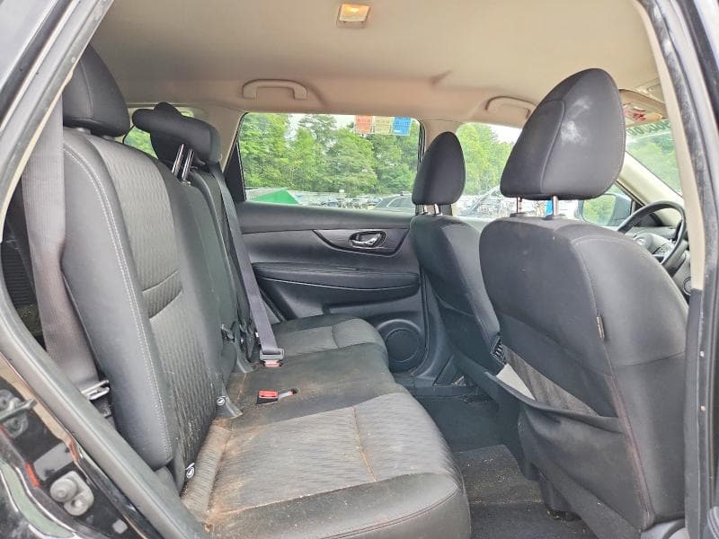 2018 NISSAN ROGUE 11