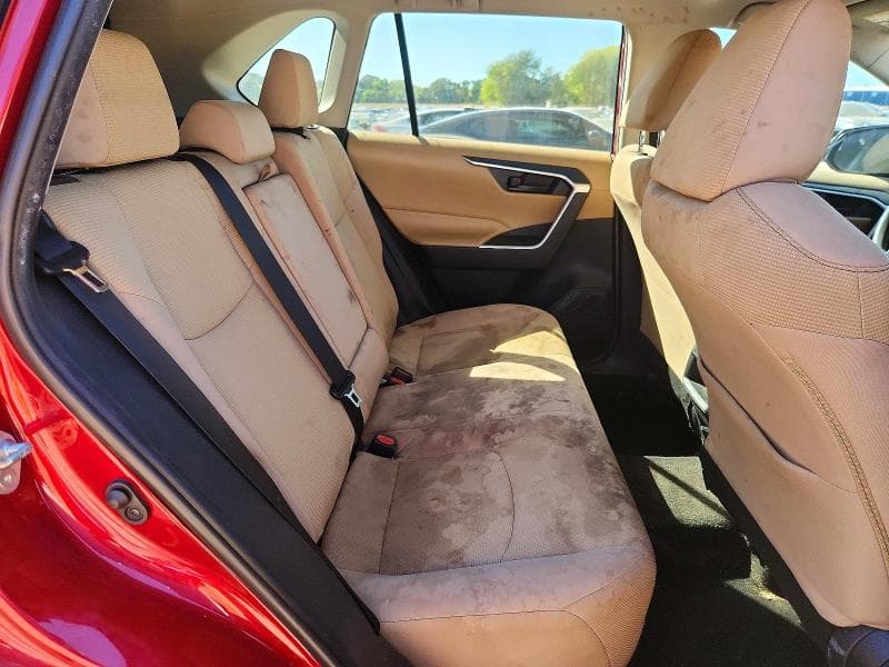 2019 TOYOTA RAV4 LE 11
