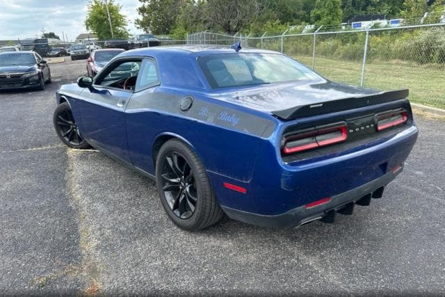 2017 DODGE CHALLENGER SXT 3