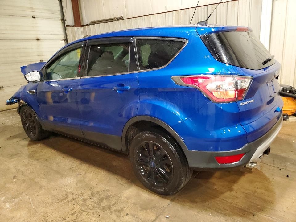 2017 FORD ESCAPE SE 2