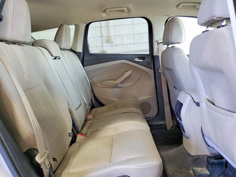 2017 FORD ESCAPE SE 11