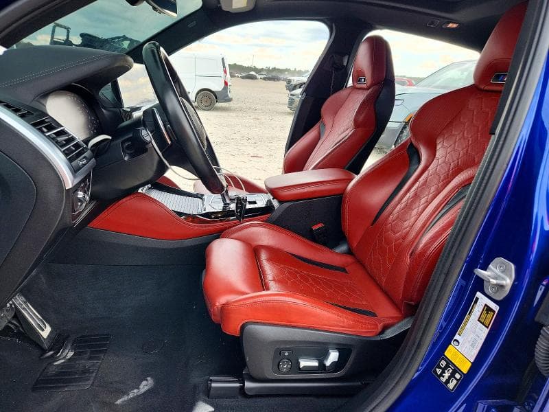2022 BMW X4 M 7