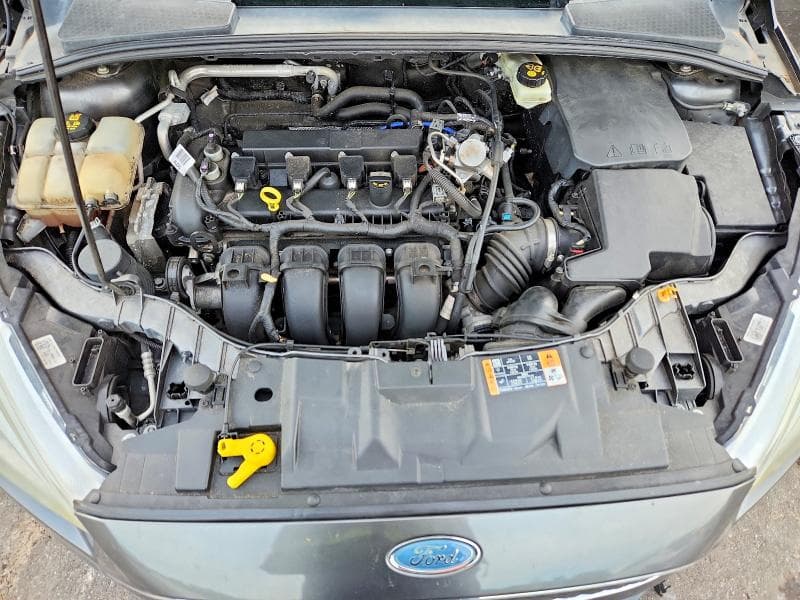 2017 FORD FOCUS SE 11