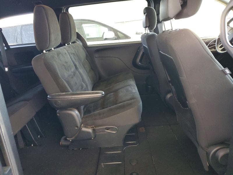 2018 DODGE GRAND CARAVAN SE 11