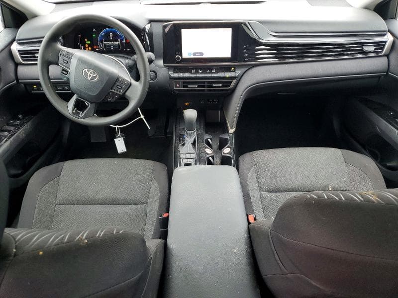 2026 TOYOTA CAMRY LE 8