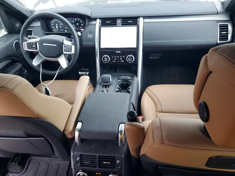 2026 LAND ROVER DISCOVERY DYNAMIC SE 8