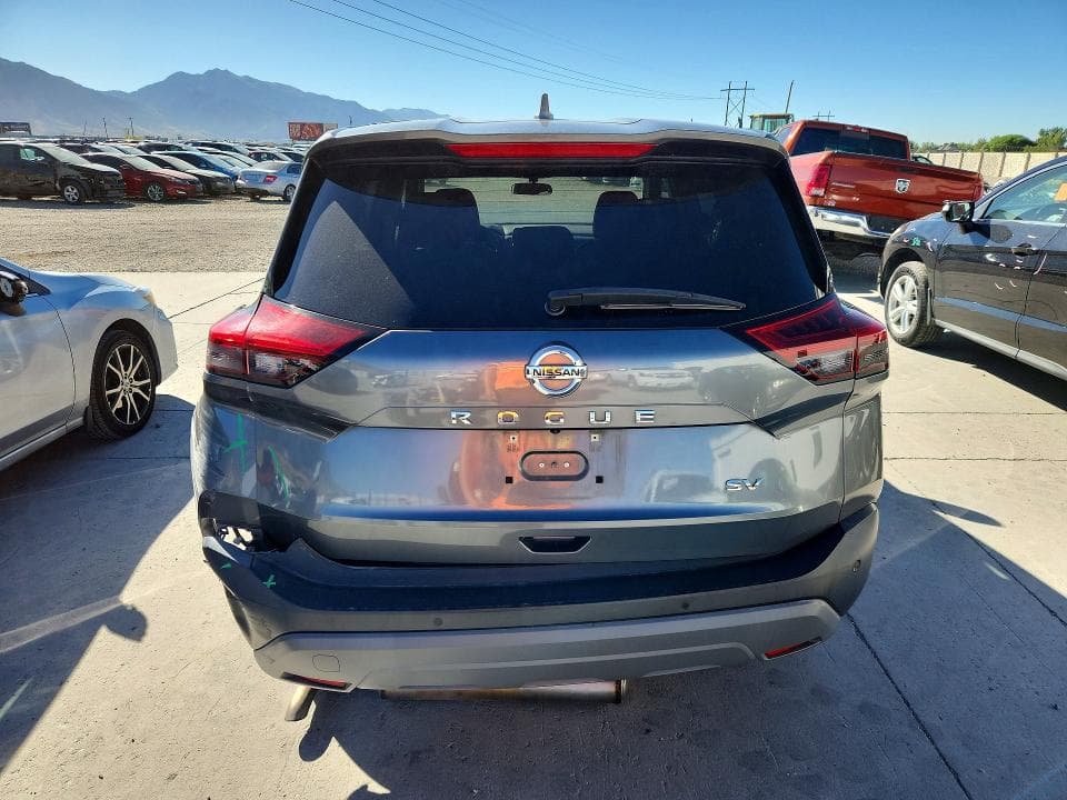2021 NISSAN ROGUE SV 6