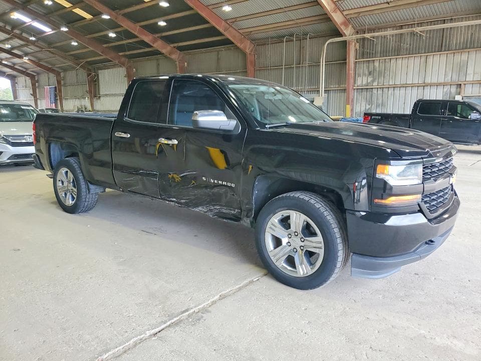 2017 CHEVROLET SILVERADO C1500 CUSTOM 4