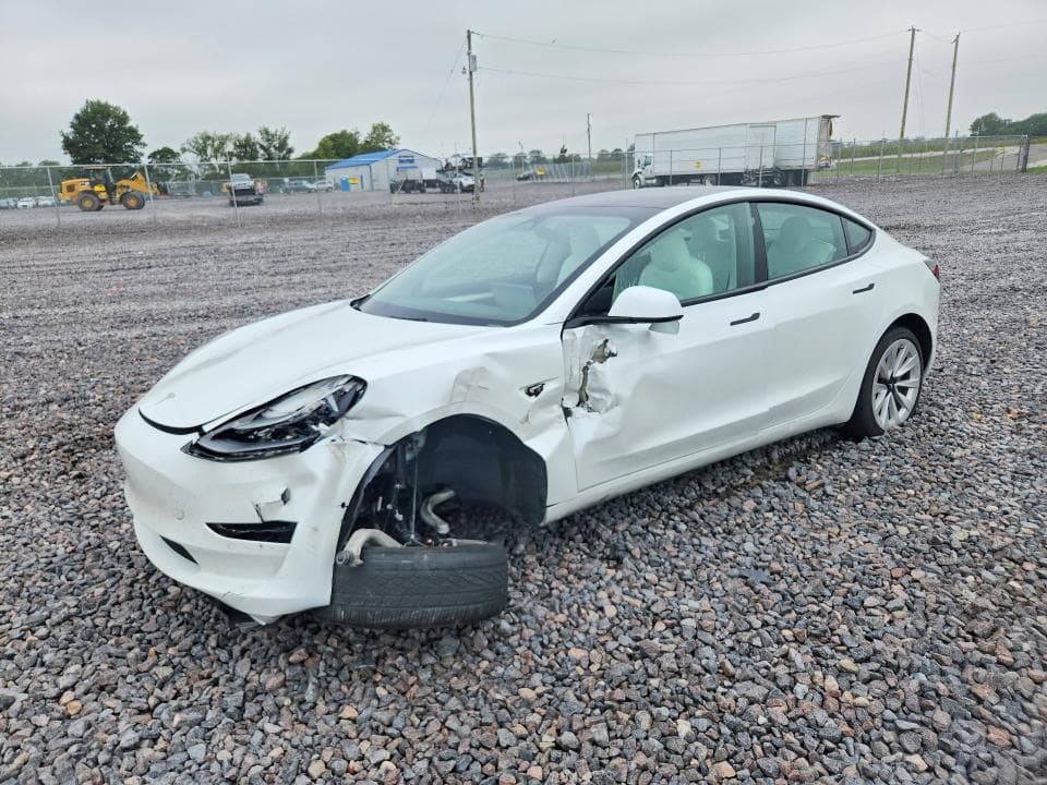 2022 TESLA MODEL 3 - 1