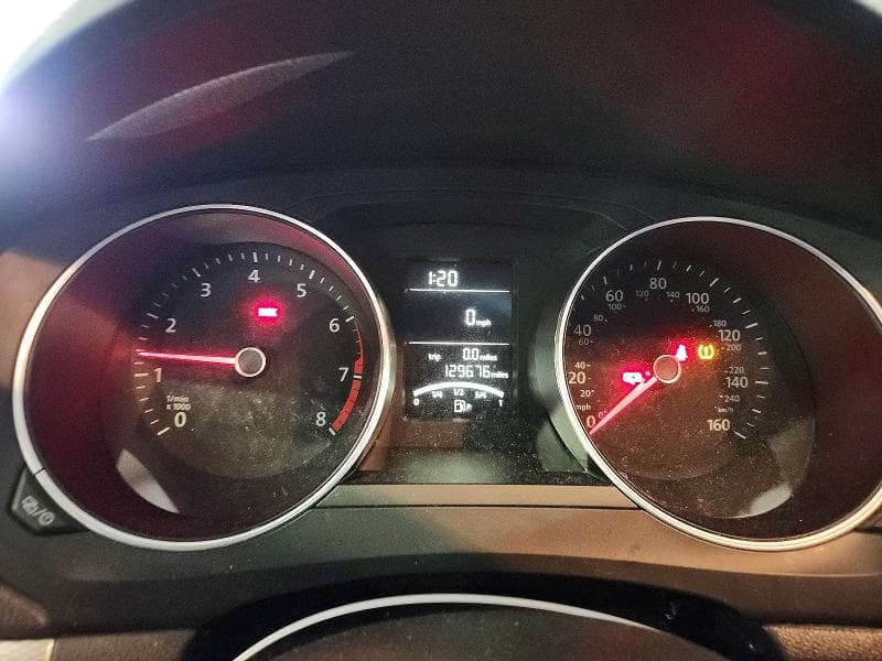 2017 VOLKSWAGEN JETTA S 9