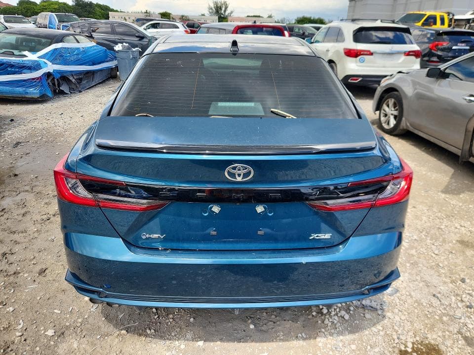 2026 TOYOTA CAMRY XSE 6