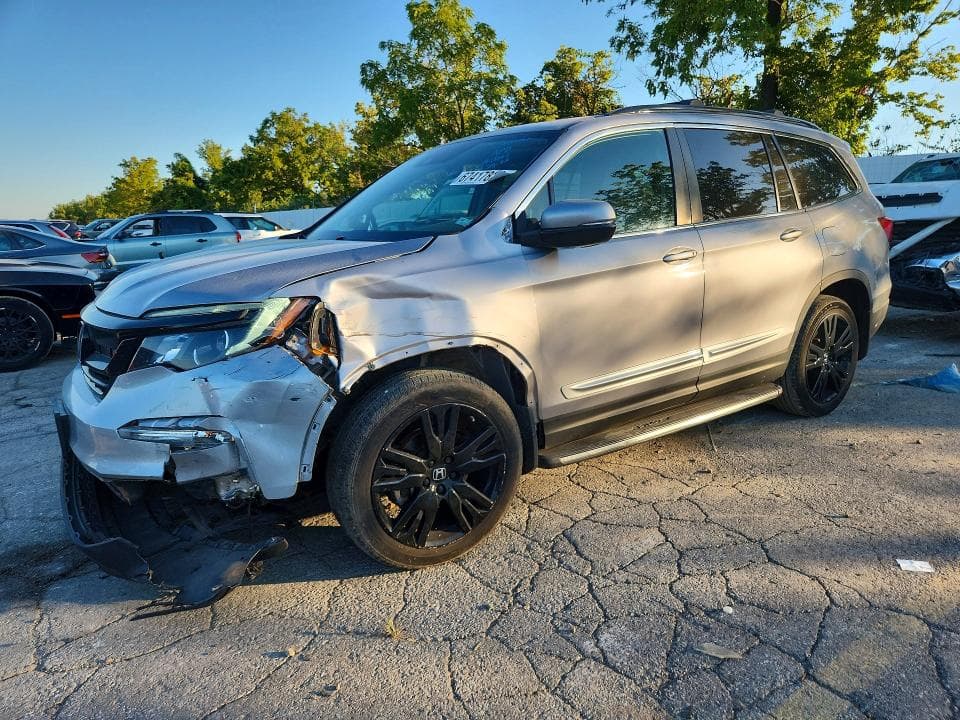 2022 HONDA PILOT SE - 1