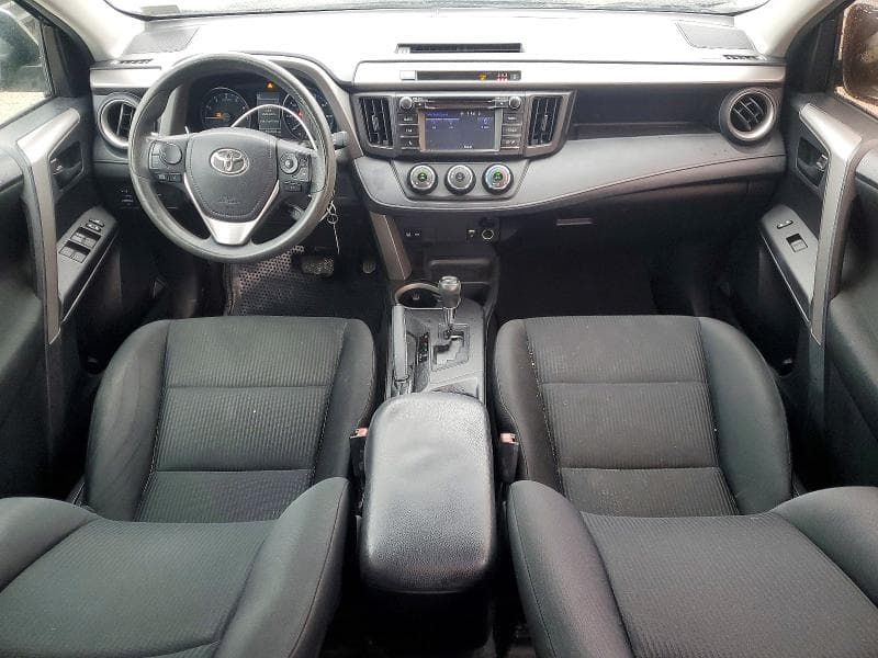 2017 TOYOTA RAV4 LE 8