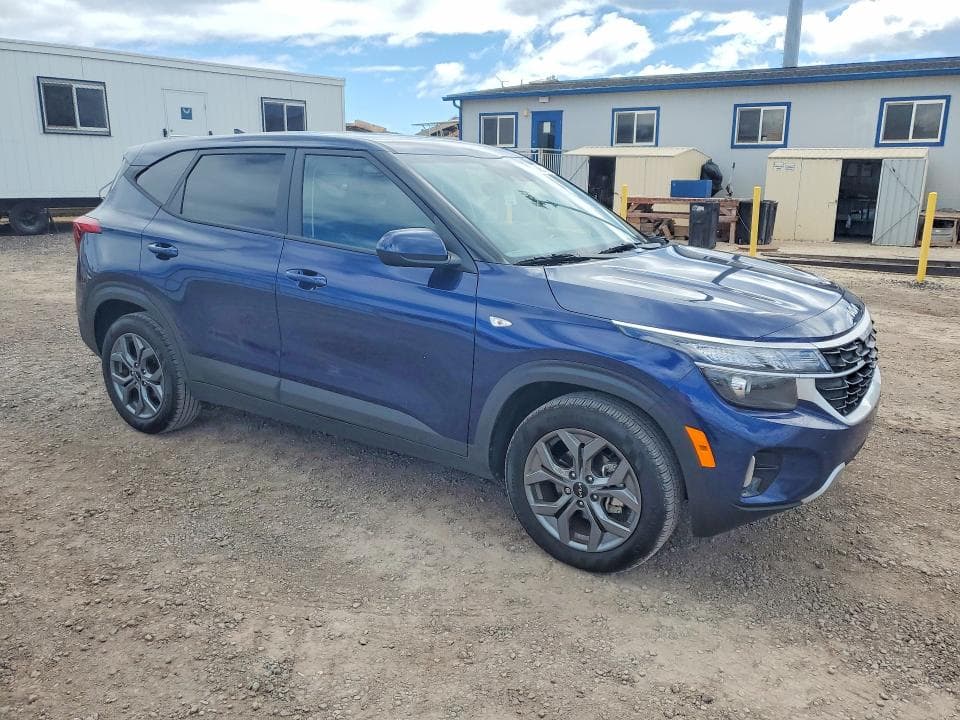 2026 KIA SELTOS LX 4
