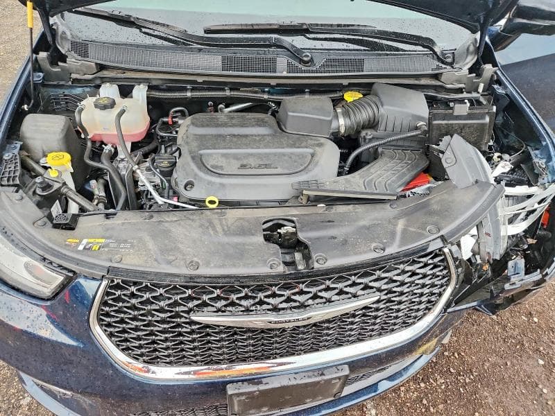 2025 CHRYSLER PACIFICA SELECT 12