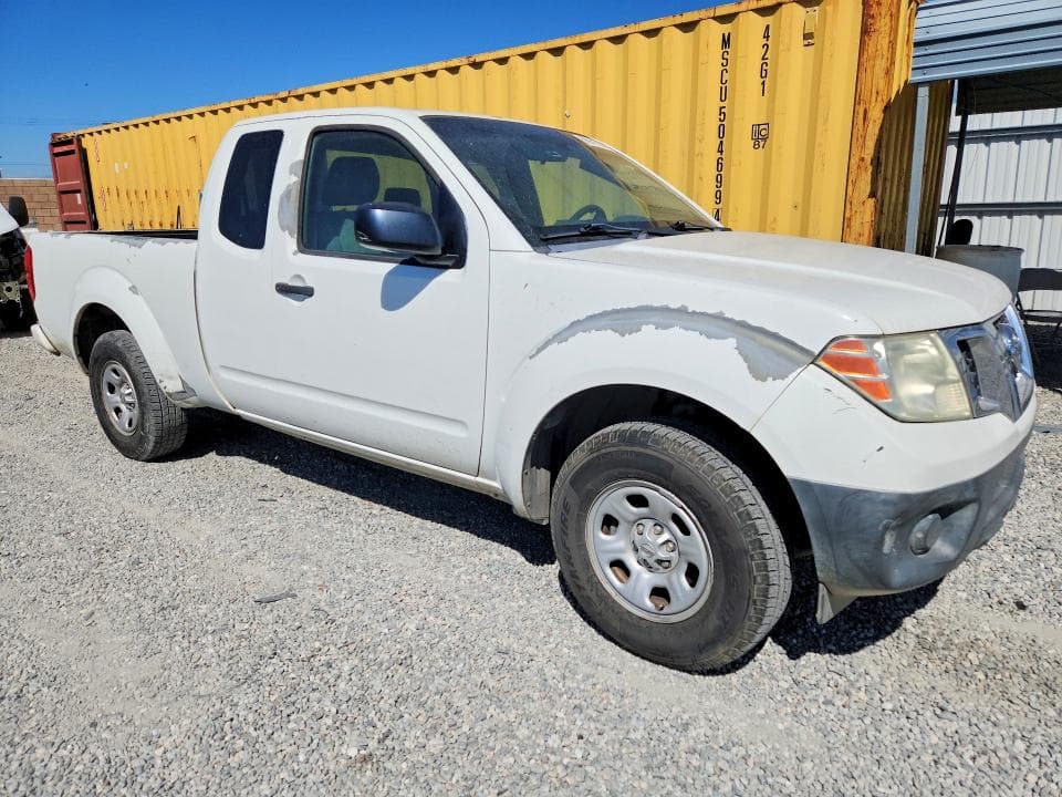 2018 NISSAN FRONTIER S 4