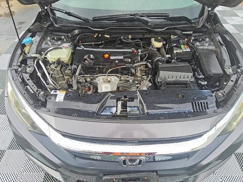 2018 HONDA CIVIC LX 11