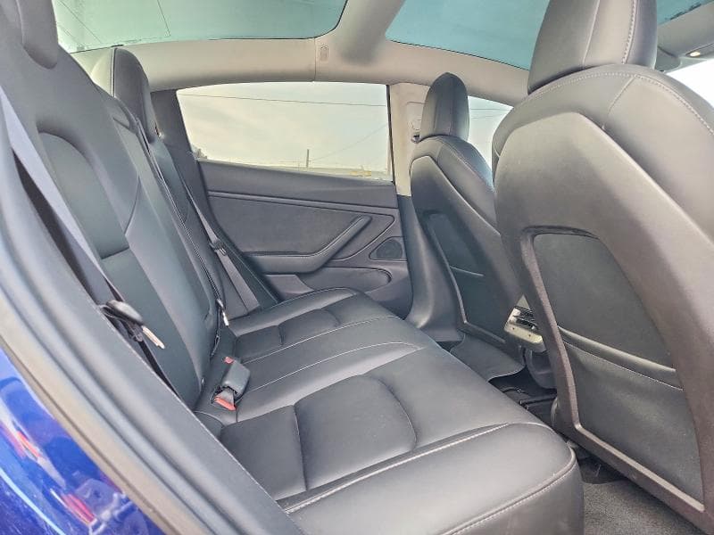 2019 TESLA MODEL 3 10