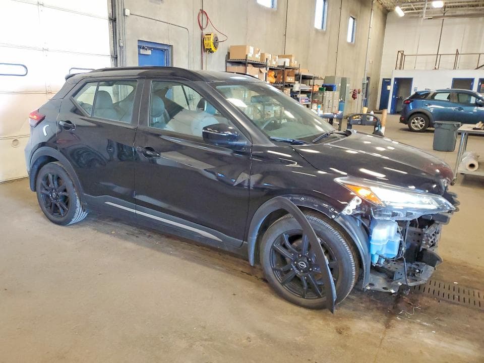 2023 NISSAN KICKS SR 4