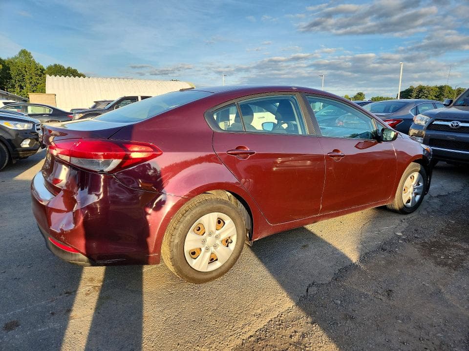 2017 KIA FORTE LX 3