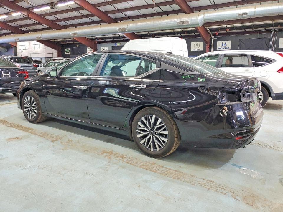 2025 NISSAN ALTIMA SV 2