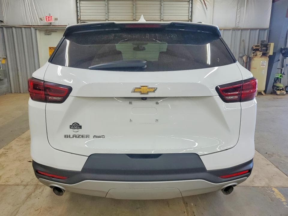 2023 CHEVROLET BLAZER 2LT 6
