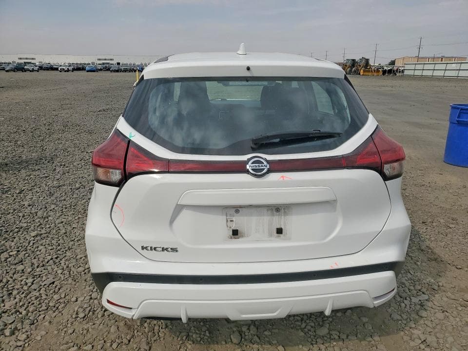 2021 NISSAN KICKS S 6