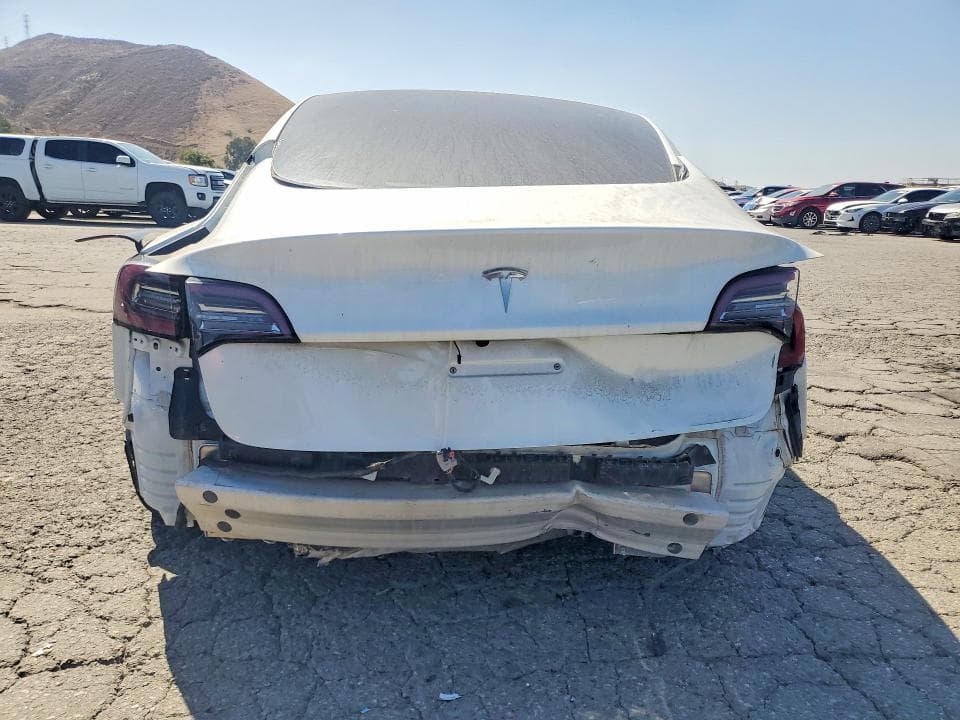 2022 TESLA MODEL 3 6