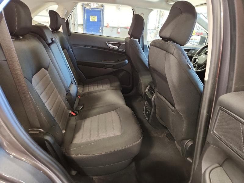 2021 FORD EDGE SE 11