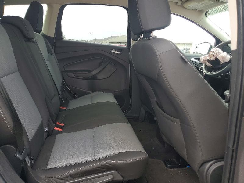2017 FORD ESCAPE SE 11