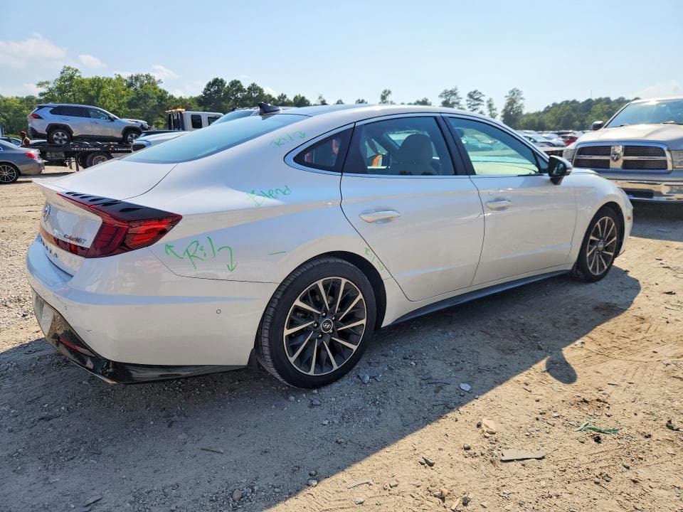 2022 HYUNDAI SONATA LIMITED 3