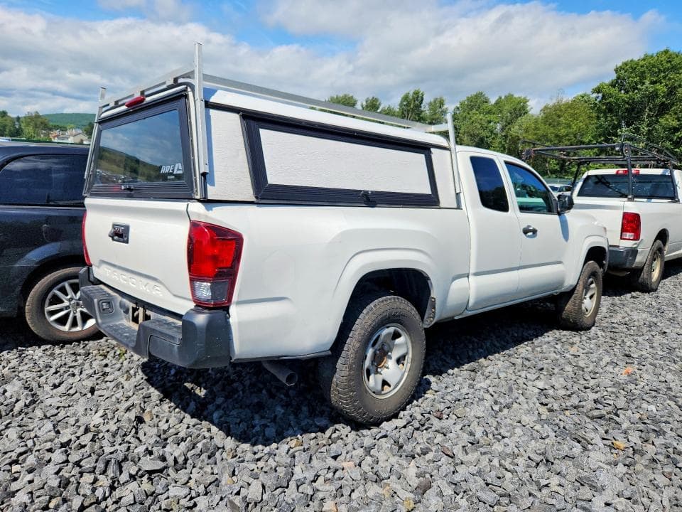 2021 TOYOTA TACOMA SR 3
