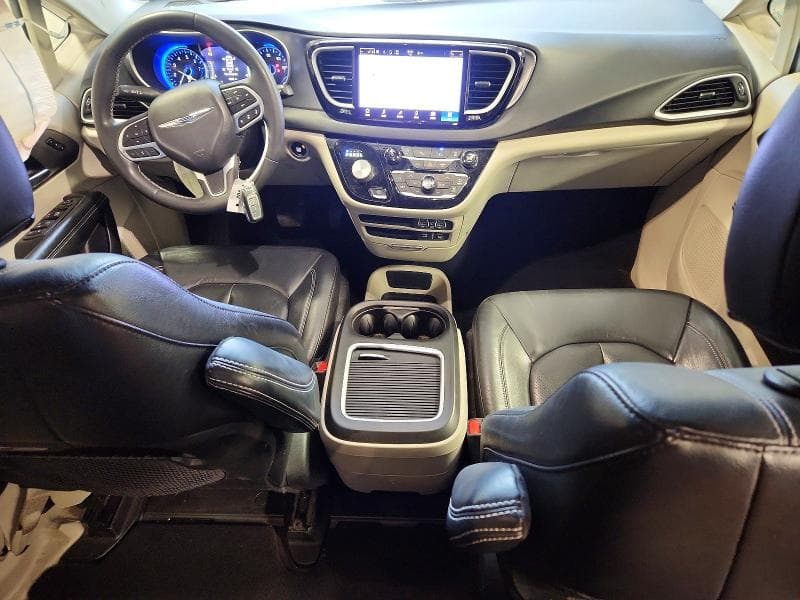 2022 CHRYSLER PACIFICA TOURING L 8