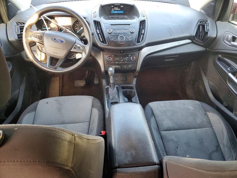 2017 FORD ESCAPE SE 8