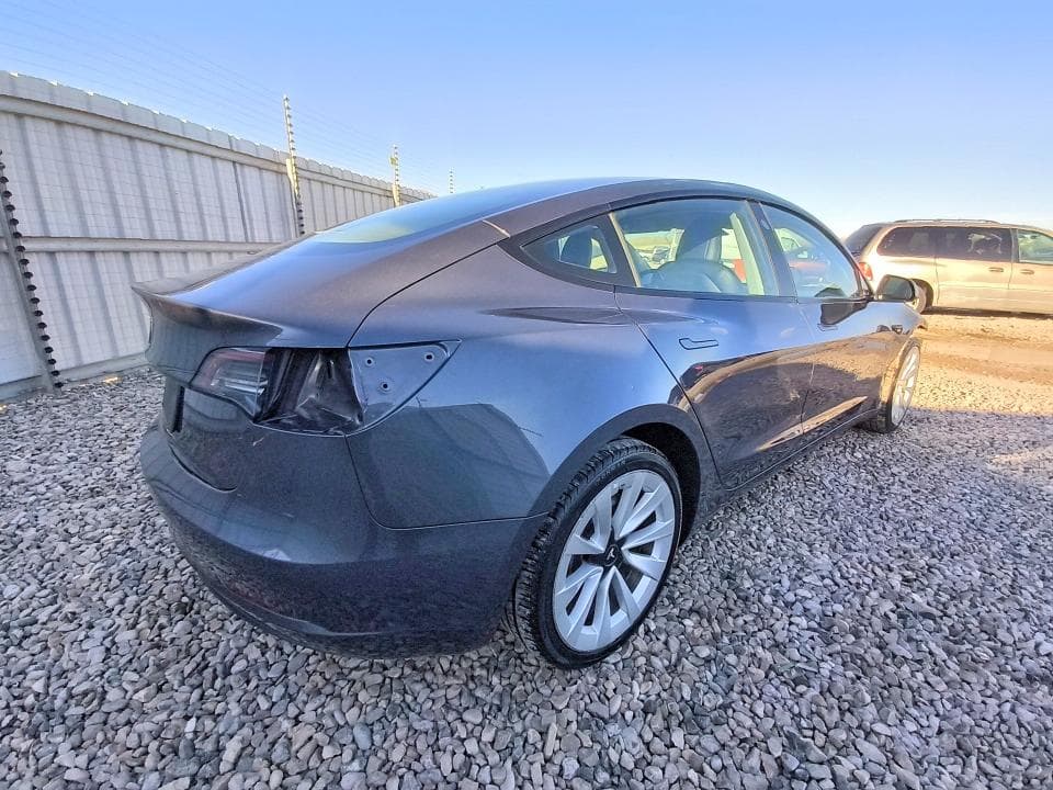 2023 TESLA MODEL 3 3