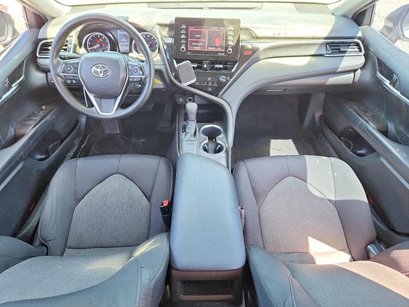2022 TOYOTA CAMRY LE 8