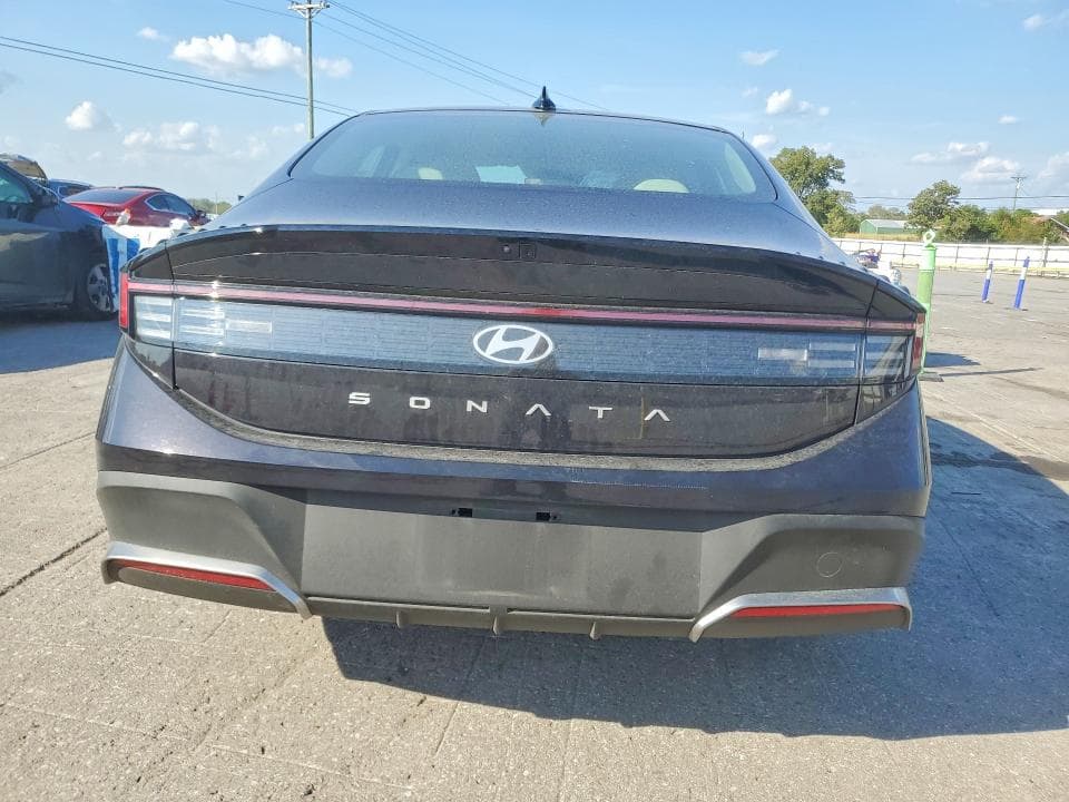 2026 HYUNDAI SONATA SE 6