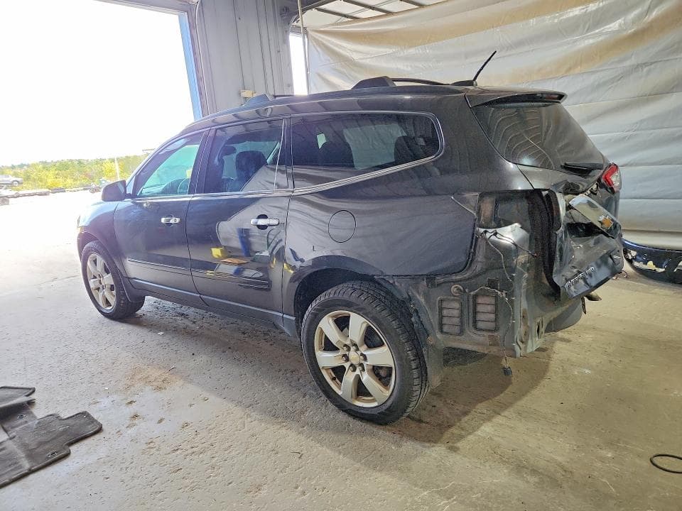 2017 CHEVROLET TRAVERSE LT 2