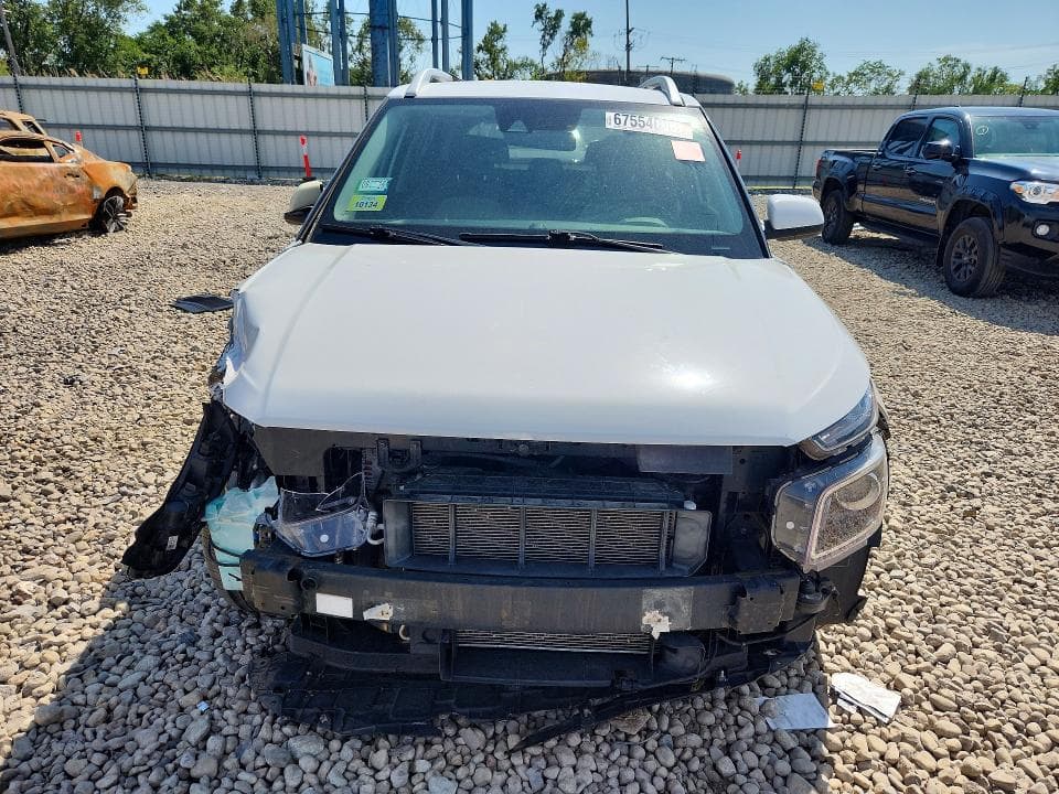 2021 HYUNDAI VENUE SEL 5